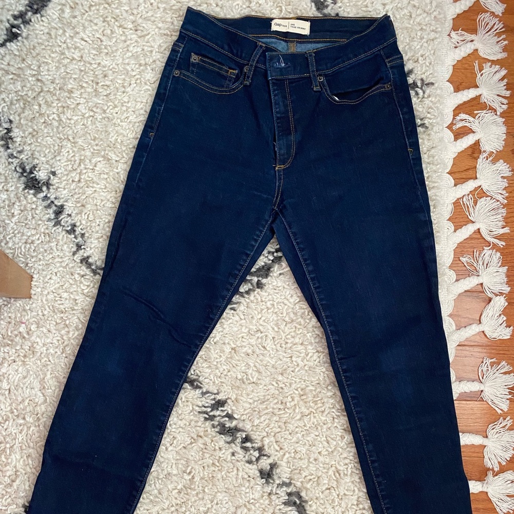 Gap Midrise Dark Wash Skinny Jeans